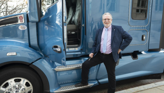 Army veteran wins 2021 Transition Trucking award