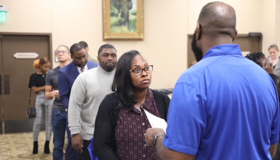 waiting line at Fort Gordon hiring event