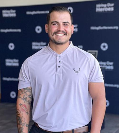 Jacob Coronado, a former U.S. Marine, attended an HOH event where he connected with employers, leading to a role at Kiewit.